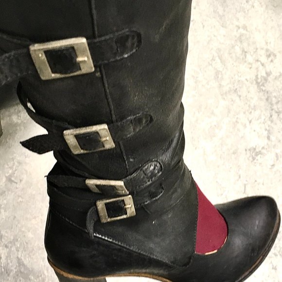 EUC Prophecy Heeled Leather Boots - Picture 2 of 13